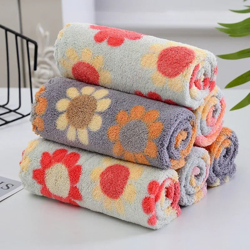 Panni Cucina In Pile Di Corallo 4 Pezzi Morbidi Assorbenti Ideali Per Famiglie Stampa Girasole 30x30 Cm