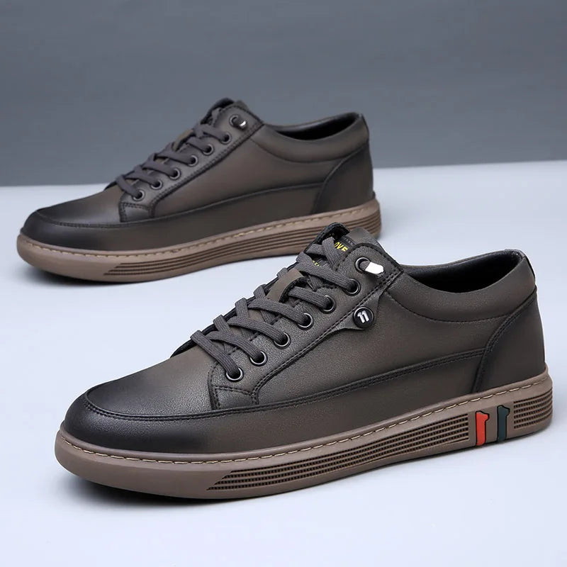 Scarpe da Uomo in Vera Pelle Primavera Autunno Modello A4906 Calzature Casual Piatte in Morbida Pelle Nero Marrone