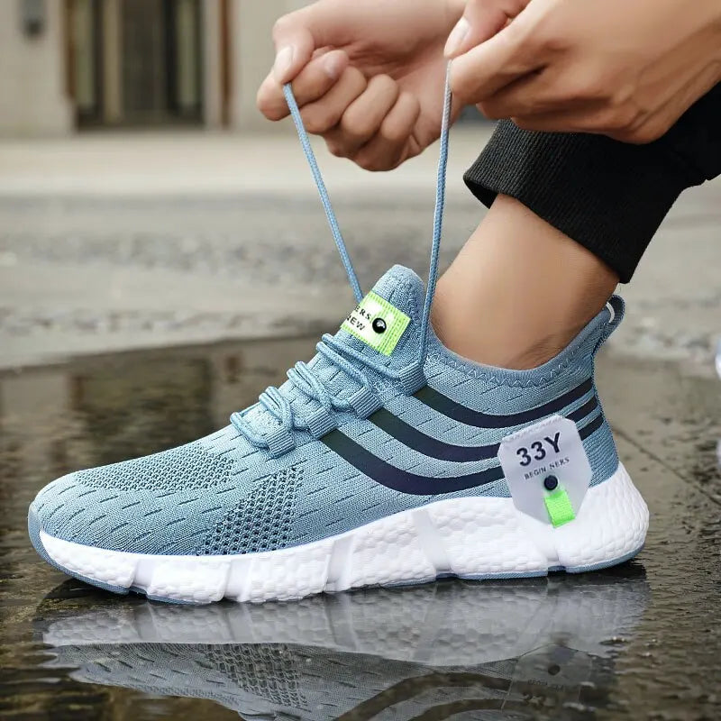 Scarpe sportive casual da uomo Sneakers leggere e traspiranti Scarpe da corsa nere in mesh per esterni Scarpe da passeggio per tennis da jogging atletiche