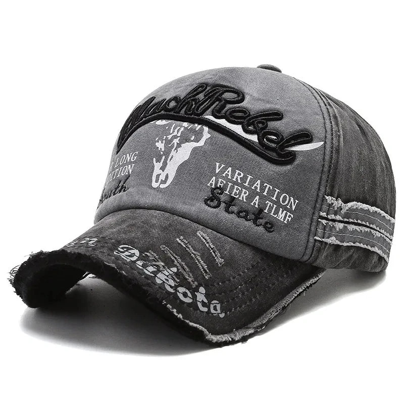 Berretto Baseball Unisex Cotone Lavato Ricamo Testa di Mucca e Lettera Vintage Protezione Solare Uomo Donna