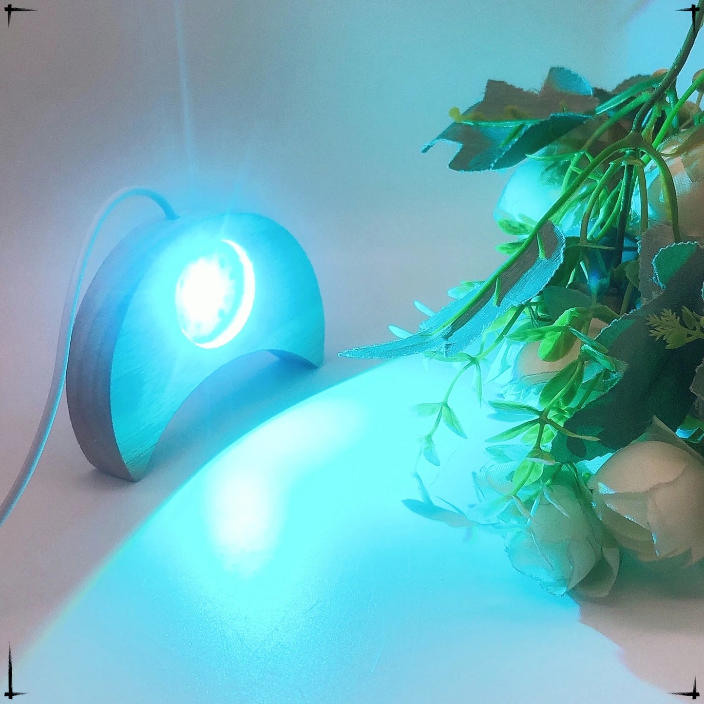 Luce Notturna LED In Legno A Forma Di Luna Con Supporto Per Sfera Di Cristallo E Base Per Lampada Da Notte