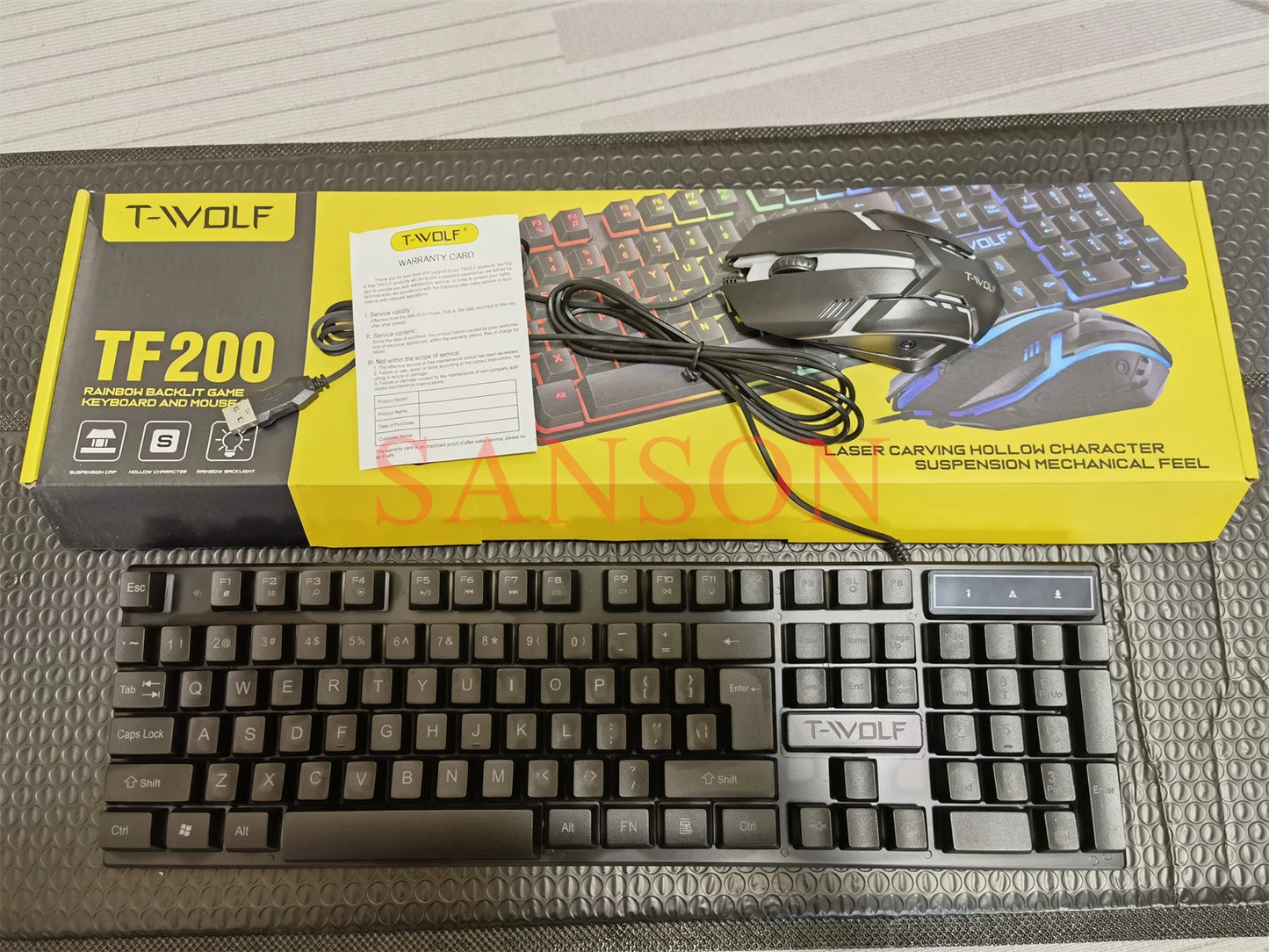 Tastiera Cablata 100 Percento Layout Europeo Multilingue ISO Retroilluminazione Multicolore Per Gaming Ufficio Desktop