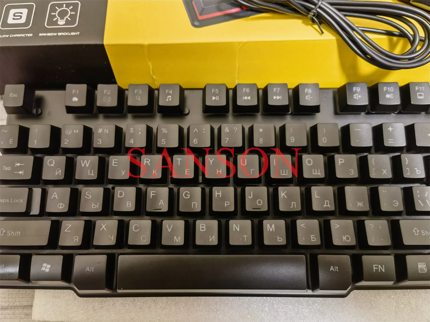 Tastiera Cablata 100 Percento Layout Europeo Multilingue ISO Retroilluminazione Multicolore Per Gaming Ufficio Desktop