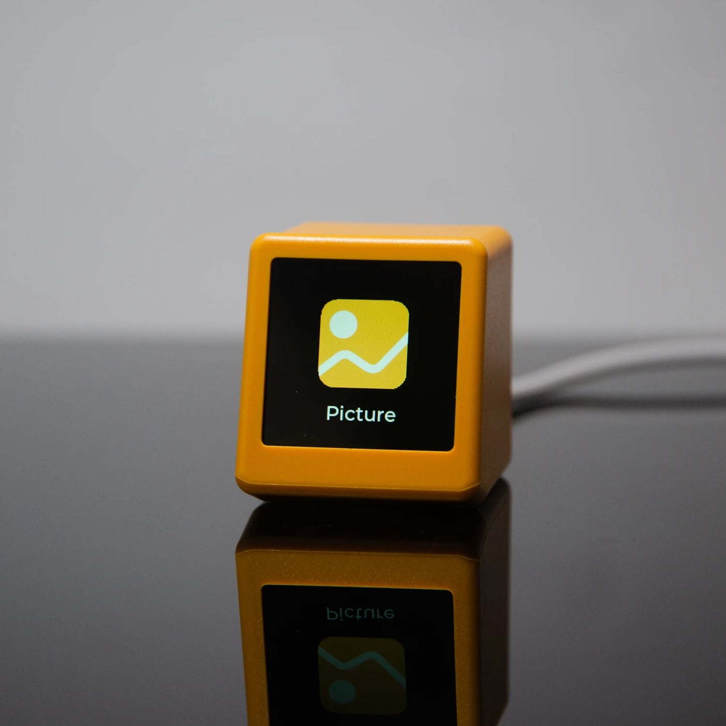 GeekMagic Pro Tracker di Prezzi per Bitcoin Criptovalute Azioni Futuri e Valute con Display Ora e Meteo