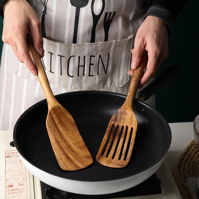 Set Da 5 Pezzi Di Spatole Scanalate In Teak Naturale Per Mescolare Utensili Da Cucina In Legno Resistente Al Calore
