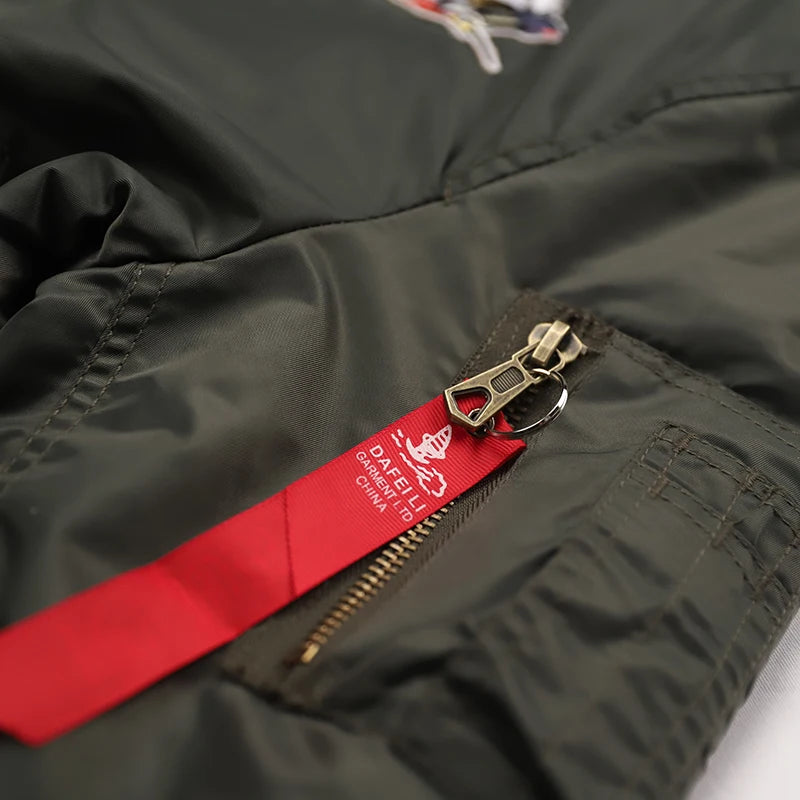 Giacca Bomber Da Uomo Invernale Con Patch Ricamato Bumble Bees Forza Aerea Pilota Calda E Imbottita