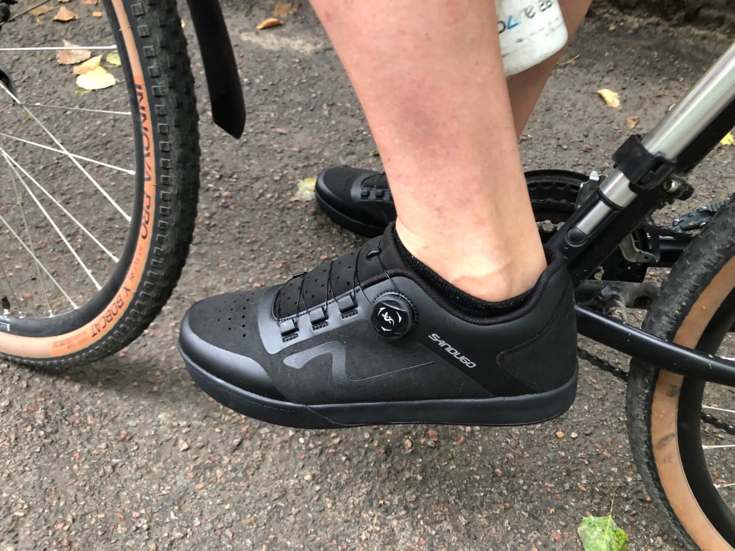 Scarpe Da Ciclismo Da Uomo MTB Downhill Enduro Compatibili Con Pedali A Due Bulloni Per Mountain Bike Traspiranti