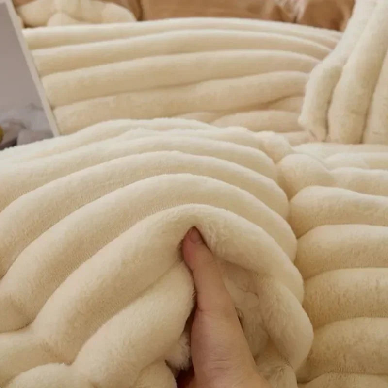 Copripiumino In Peluche Tinta Unita 150x200 Cm Velluto Bifacciale Stile AB Inverno Mantiene Caldo Spessore Morbido
