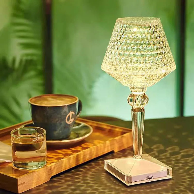 Lampada da Tavolo LED con Diamanti Proiezione di Cristalli Protezione Occhi USB Touch Lettura Luce Notturna
