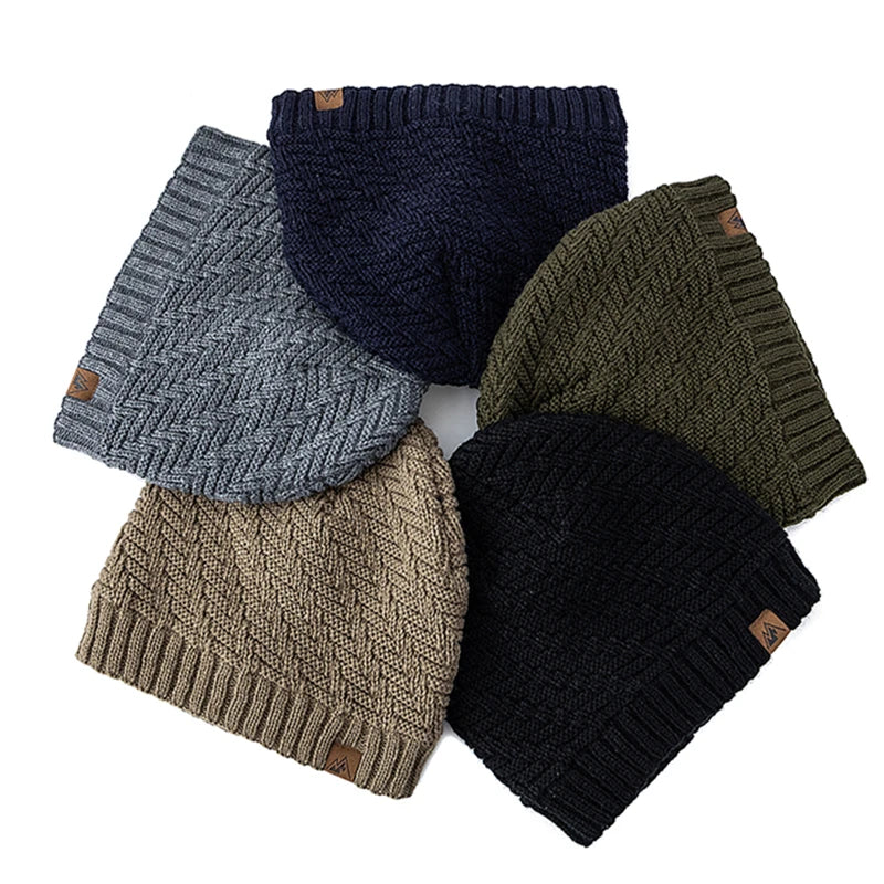 Berretto Invernale Unisex Peak Labal Lavorato A Maglia Con Fodera In Pelliccia Peluche Per Esterni Uomo Donna