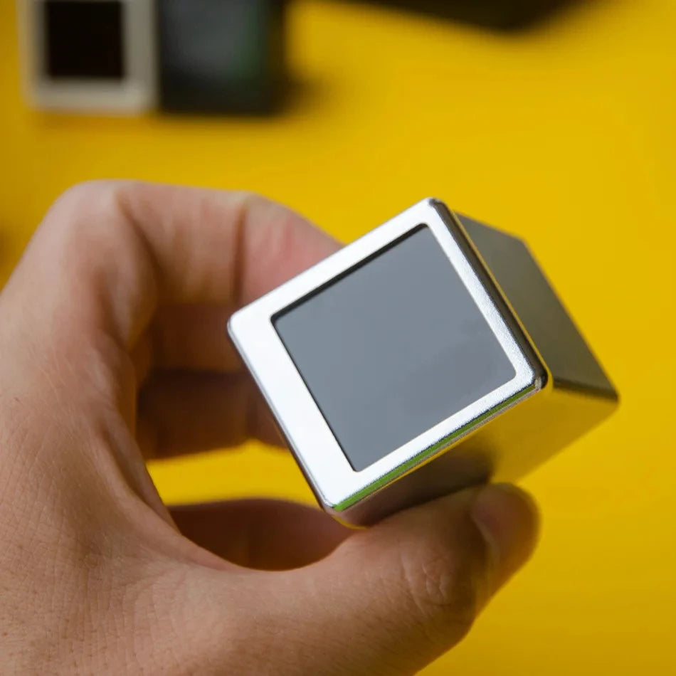 Piccola Stazione Meteorologica Portatile WiFi Display Meteo Temperatura Umidità Sveglia Decorazione Da Tavolo