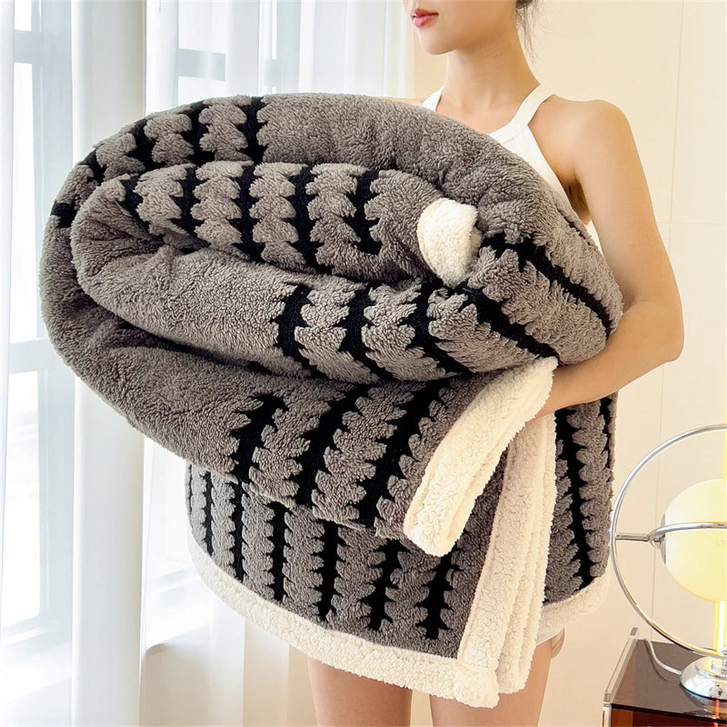 Coperta In Flanella Morbida Multifunzionale Queen Size Antistatica Portatile Per Pisolino Confortevole Delicata