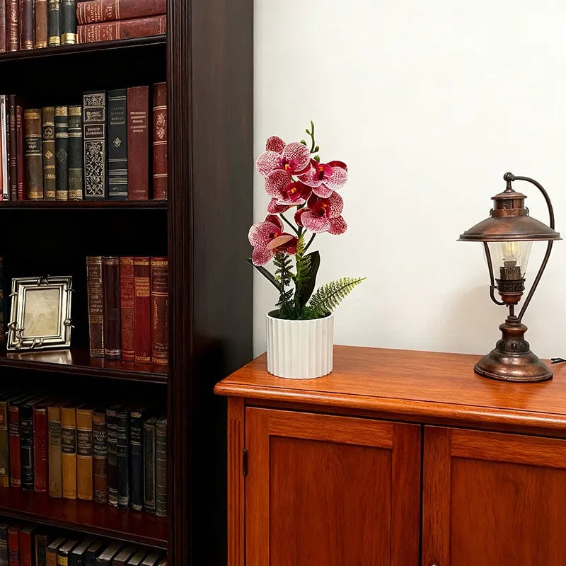 Vaso Da Bar Verticale Con 5 Orchidee A Farfalla Per Matrimonio E Scrivania Decorazione Piante Verdi In Set Design