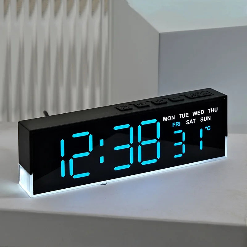 Sveglia Digitale USB Con Luce D'Ambiente Bianca Orologio Da Tavolo LED 12/24 Ore, 3 Livelli Di Luminosità, DST