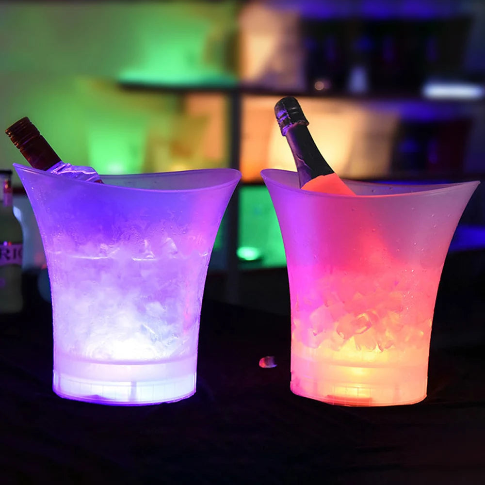 Secchiello Per Il Ghiaccio LED Da 5L Impermeabile In Plastica 6 Colori Illumina Bar Discoteche Night Party