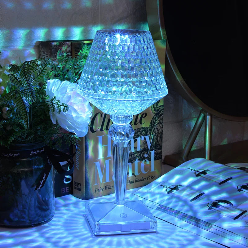 Lampada da Tavolo LED con Diamanti Proiezione di Cristalli Protezione Occhi USB Touch Lettura Luce Notturna