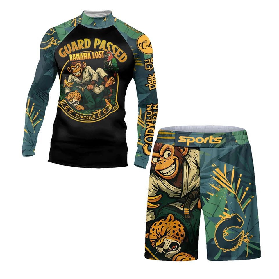 Nuovo Set MMA Da Quattro Pezzi T Shirt Rash Guard Ad Asciugatura Rapida E Pantaloncini Da Combattimento Uomo No Gi BJJ