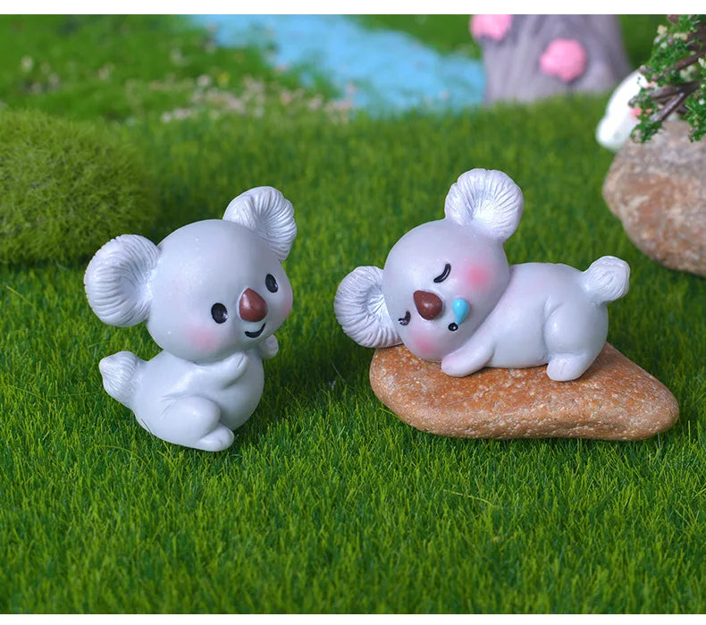 Figurine Di Koala In Resina Cartone Animato Paesaggio Decorazioni Domestiche Per Camera E Scrivania Set 4 12 20 Pezzi