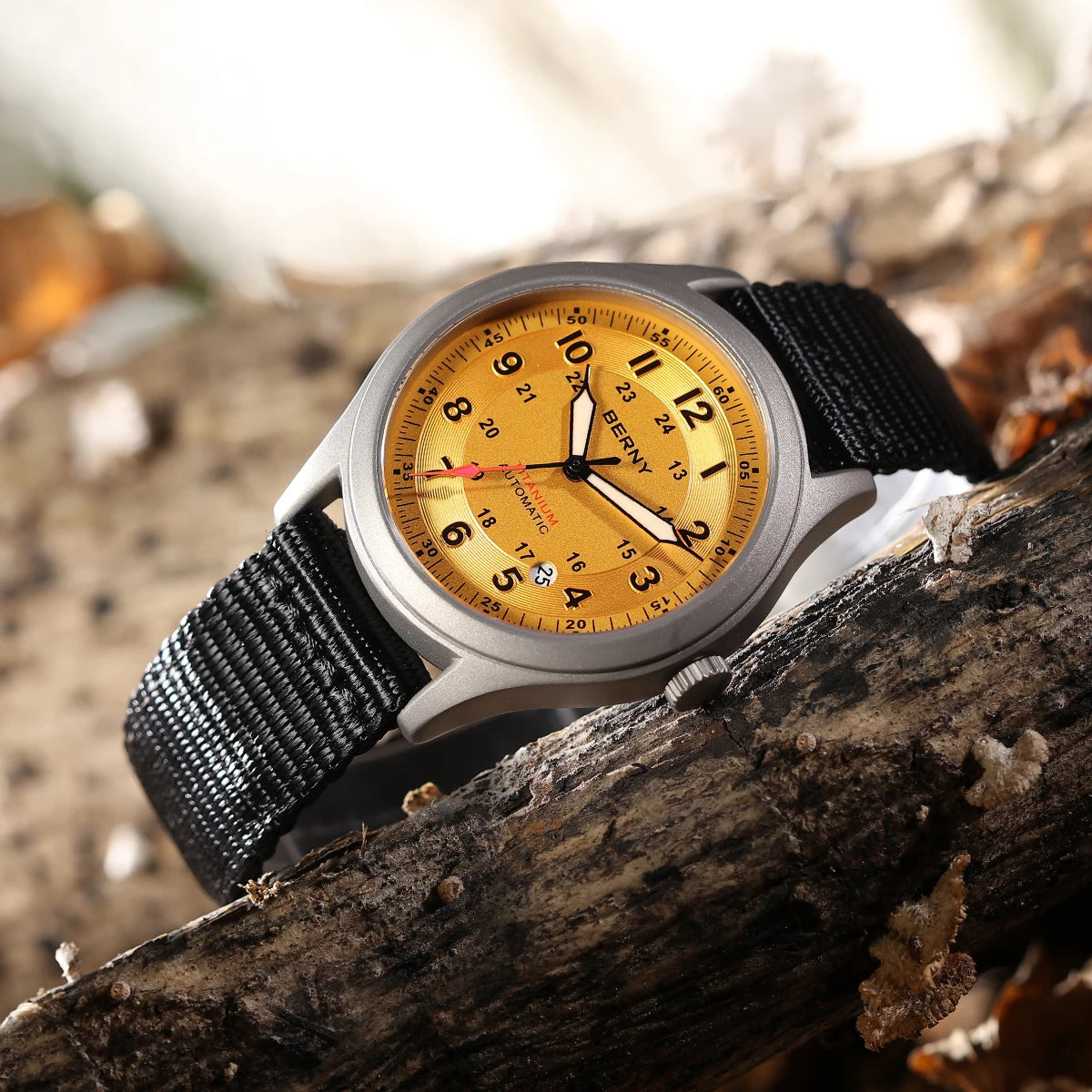 BERNY Orologio Da Campo Da Uomo Automatico In Titanio Con Vetro Zaffiro Luminoso Calendario 10ATM Impermeabile Da Pilota