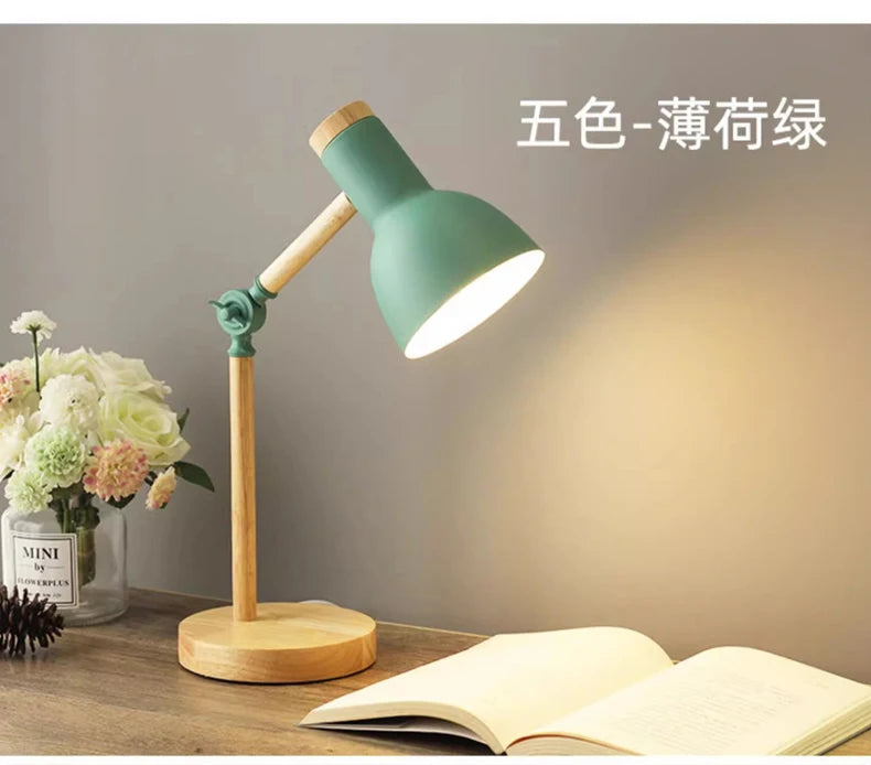 Lampada Da Tavolo Nordica In Legno LED Con Testa Giratoria Per Comodino E Scrivania Protezione Occhi E Lettura Studio