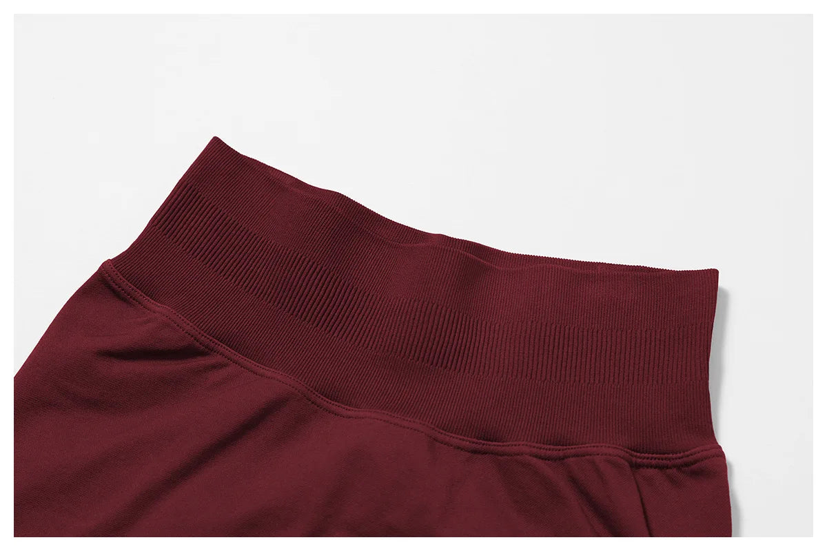 Set Sportivo Da Yoga Donna 2 Pezzi Giacca Seamless Scollo Americana Reggiseno Pantaloncini Elasticizzati Per Fitness