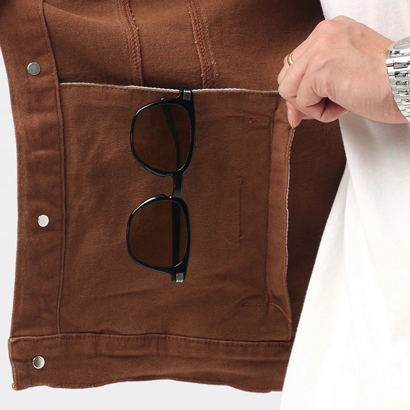 Giacca Jeans Caramello da Uomo 2025 Primavera Autunno Nuovo Stile Slim Elasticizzata Classica Moda