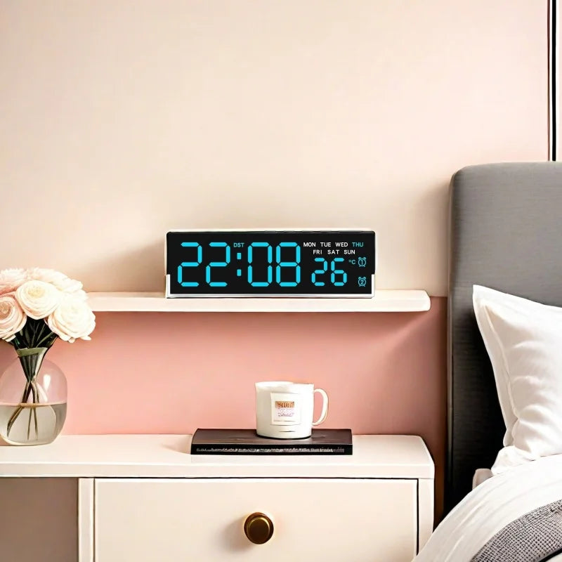 Sveglia Digitale USB Con Luce D'Ambiente Bianca Orologio Da Tavolo LED 12/24 Ore, 3 Livelli Di Luminosità, DST