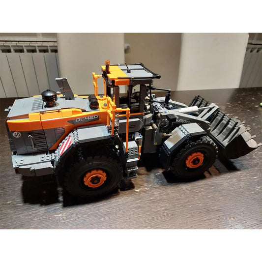 MOC-154471 Nuovo Doosan DL420-7 Caricatore Escavatore Building Blocks Model2617PartsMOC Creativo Ragazzi Bambini Compleanno Building Blocks Giocattolo