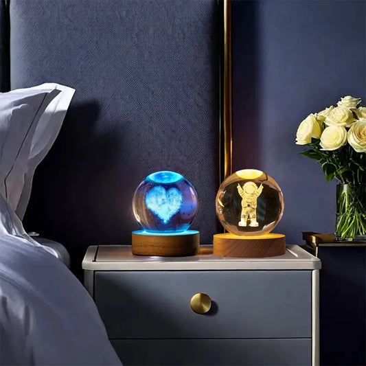 Sfera di cristallo 6 cm Colore Luce calda Pianeta Luce notturna Intaglio laser Sistema solare Terra Galassia Modello Regalo Decorazione desktop