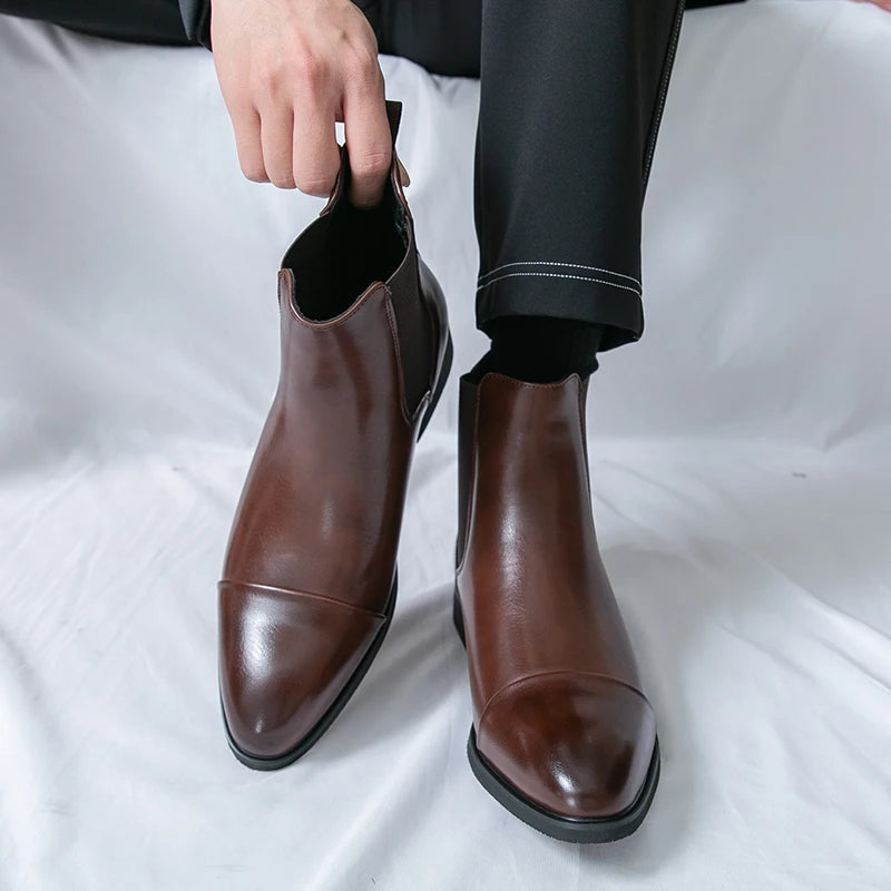 Stivaletti Chelsea Uomo Slip On Con Punta Tonda E Suola Rossa In PU Spedizione Gratuita Taglia 38 46 Scarpe Da Uomo