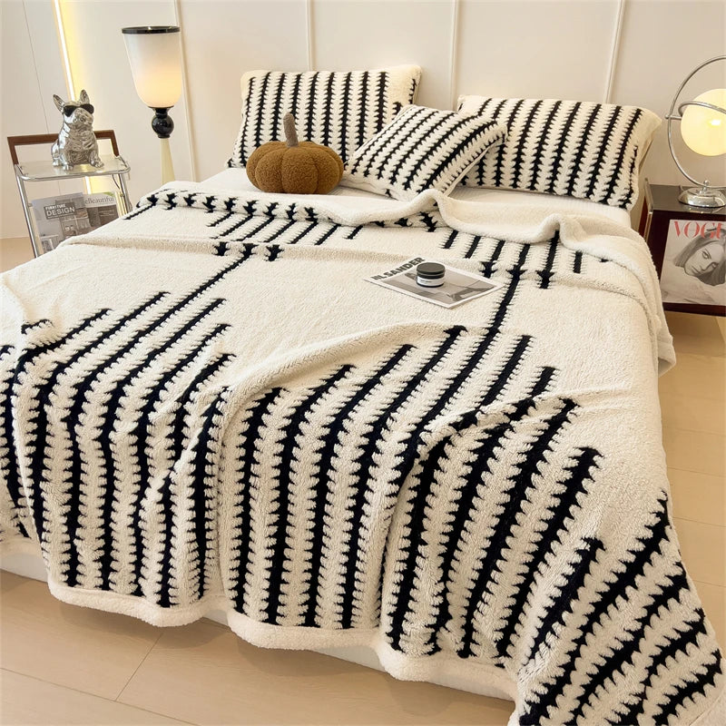 Coperta In Flanella Morbida Multifunzionale Queen Size Antistatica Portatile Per Pisolino Confortevole Delicata