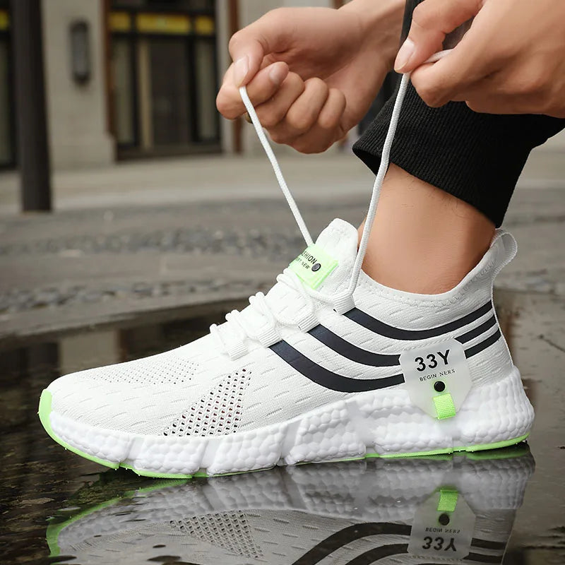 Scarpe sportive casual da uomo Sneakers leggere e traspiranti Scarpe da corsa nere in mesh per esterni Scarpe da passeggio per tennis da jogging atletiche