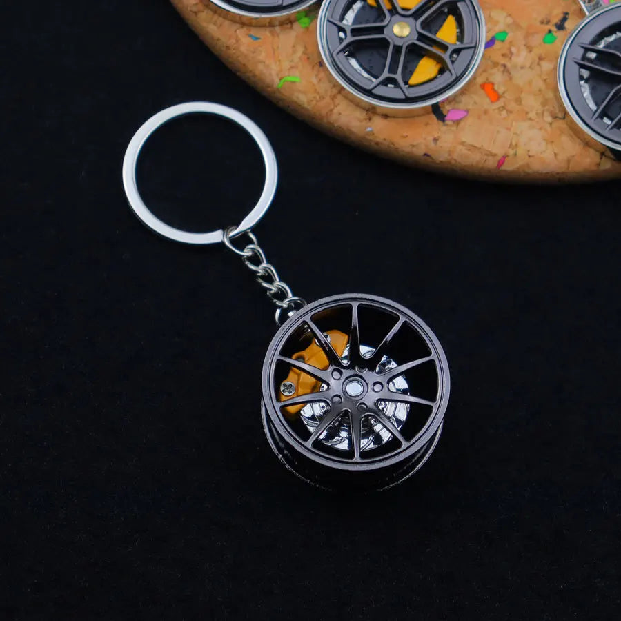 Portachiavi Con Mozzo Ruota In Metallo Alla Moda Fidget Spinner Auto Rotanti Ciondolo Compleanno Regalo Festa Papà