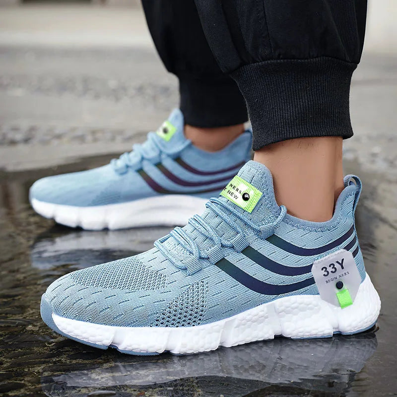 Scarpe sportive casual da uomo Sneakers leggere e traspiranti Scarpe da corsa nere in mesh per esterni Scarpe da passeggio per tennis da jogging atletiche