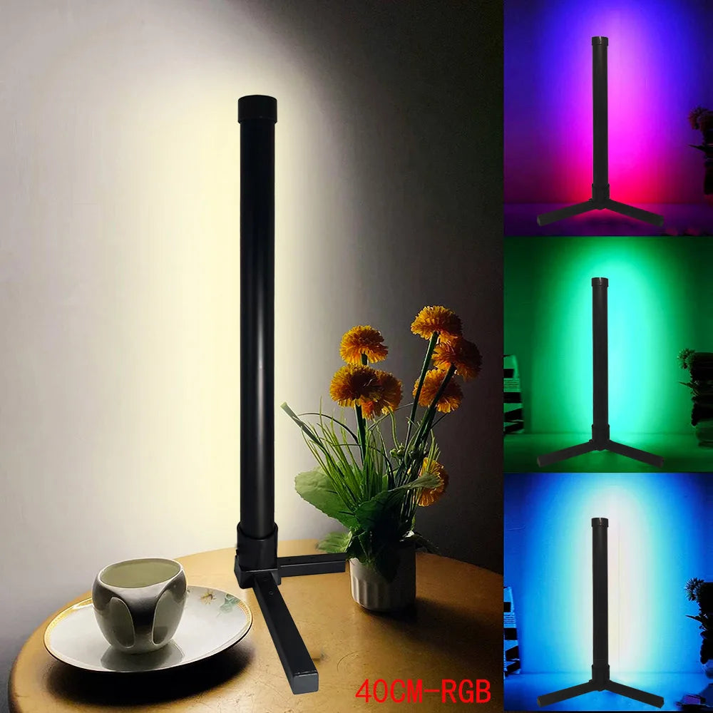 Lampada Da Terra Angolare RGB Dimmerabile Con Controllo Tramite App E Sincronizzazione Musicale