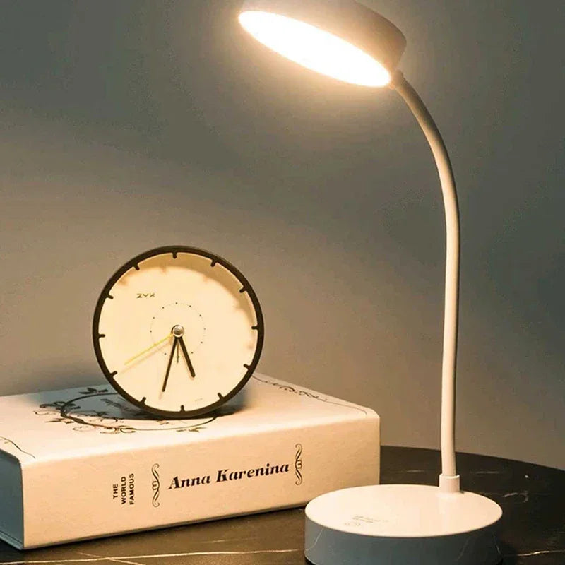Lampada Da Scrivania LED Flessibile Con Dimmer A Tre Livelli USB Luce Bianca Calda Per Casa Ufficio Studio