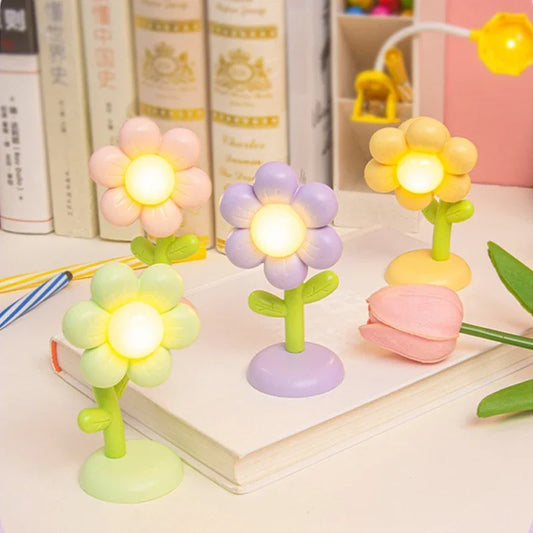 Lampada LED Fiore Notturna Mini Luce Da Tavolo Per Comodino Camera Da Letto Luce Ambientale Giocattolo Per Bambini Regalo