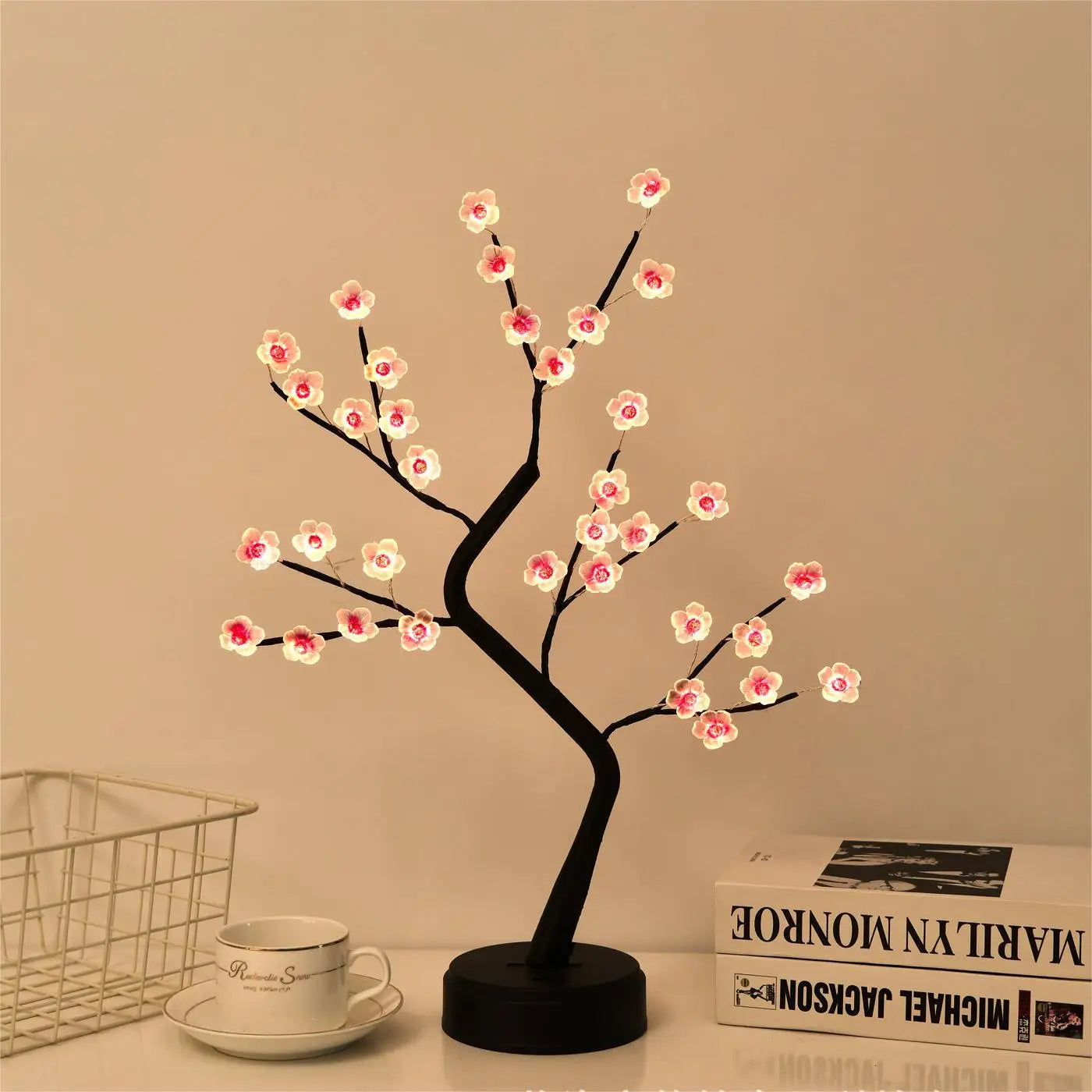Luci dell'albero da tavolo Lampada da albero luminosa Luce notturna decorativa a LED fai-da-te per regalo Festa Regalo di festa Decorazioni per la casa invernali