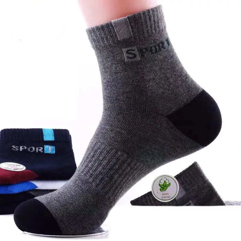 Calzini da Uomo Traspiranti 5 Paia per Corsa e Sport con Gestione Umidità e Vestibilità Confortevole Prolungata