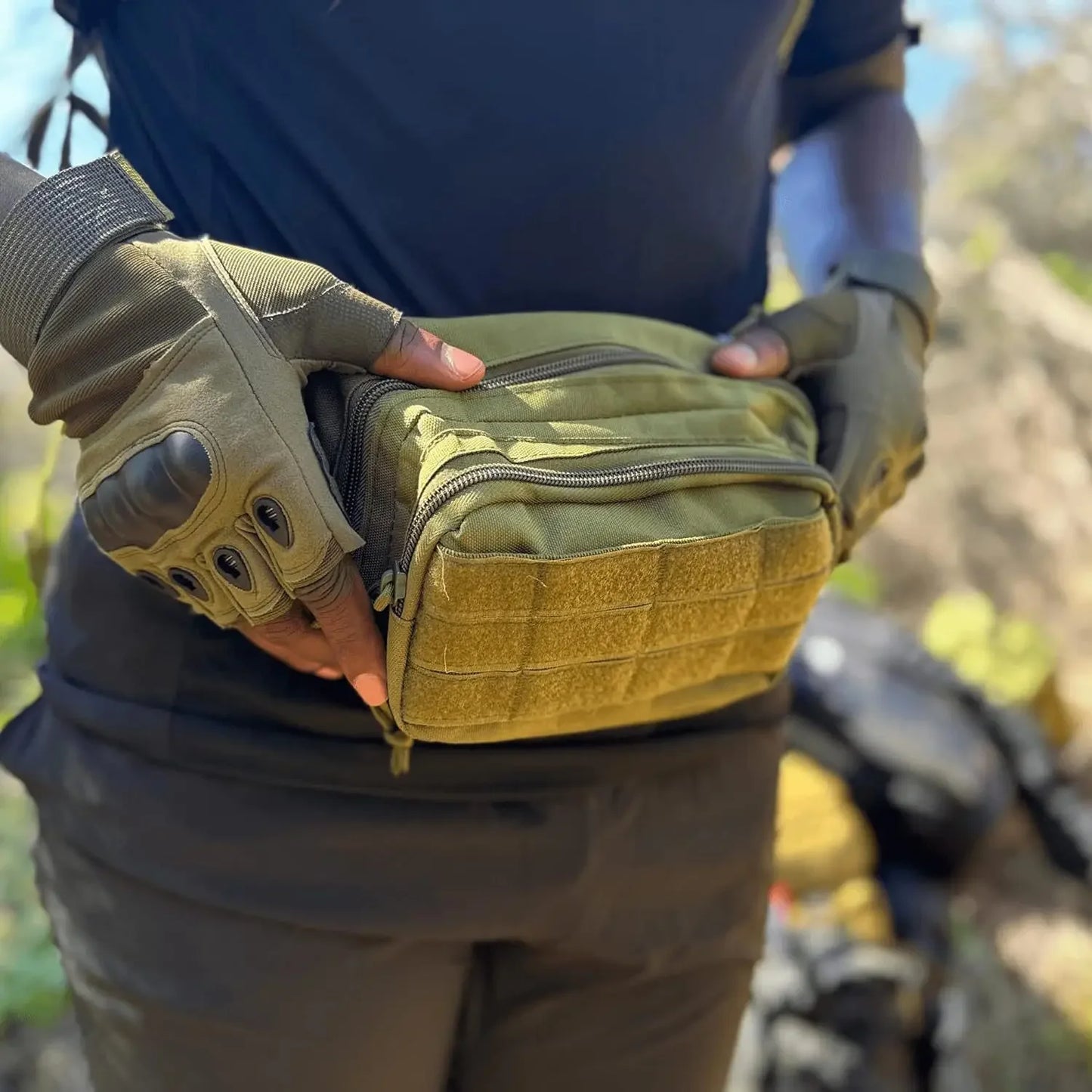 Marsupio Tattico Multifunzionale Unisex in Nylon Borsa a Tracolla per Escursionismo ad Alta Capacità