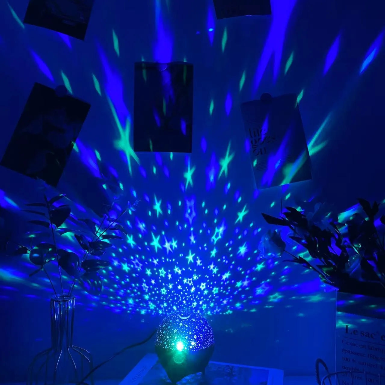 Luce notturna per bambini Proiettore stellare Rotazione di 360 gradi Cambia colore con cavo USB Lampada per l'arredamento dell'atmosfera del soffitto della camera da letto