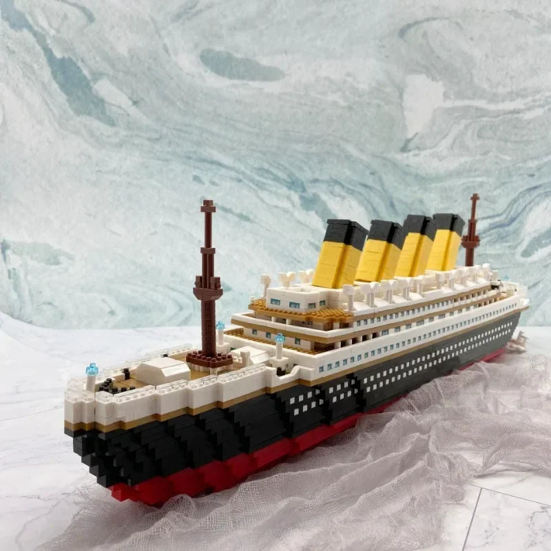 Oltre 4000 Pezzi Titanic Modello Nave Da Crociera Blocchi Costruzione MOC Barche Giocattoli Da Costruzione Regalo