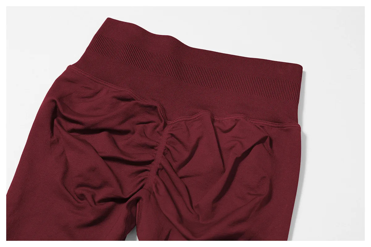 Set Sportivo Da Yoga Donna 2 Pezzi Giacca Seamless Scollo Americana Reggiseno Pantaloncini Elasticizzati Per Fitness