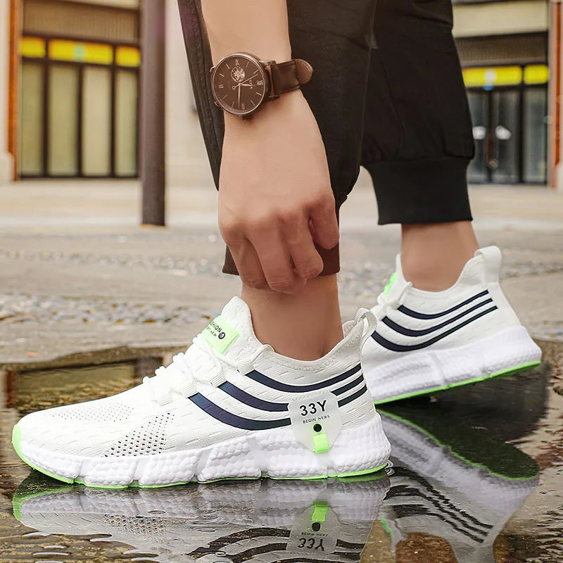 Scarpe sportive casual da uomo Sneakers leggere e traspiranti Scarpe da corsa nere in mesh per esterni Scarpe da passeggio per tennis da jogging atletiche