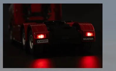 Huina 1501 770S RC Camion 1/18 2.4G Telecomando Con Luce E Suono Ingegneria Rimorchio Giocattolo