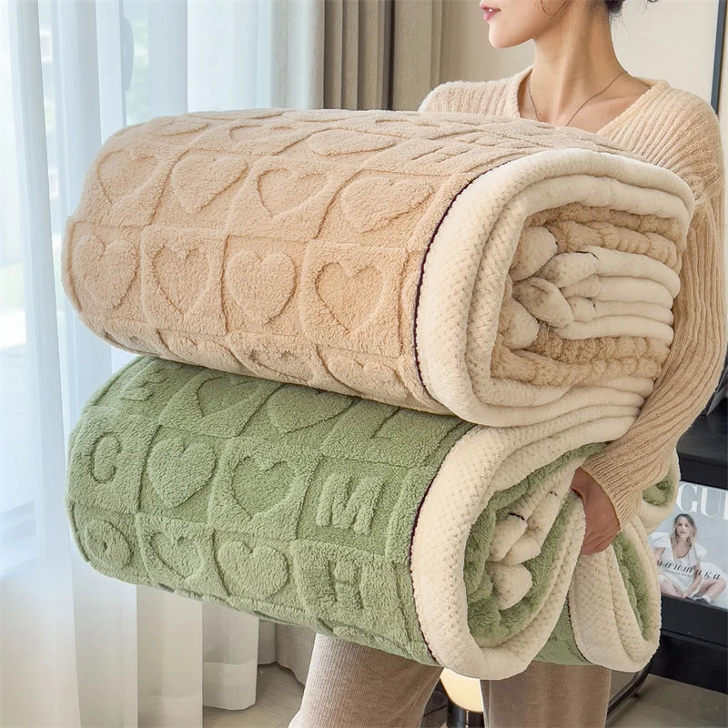 Coperta Invernale Calda in Peluche con Cuori e Taffetà Morbida e Spessa per Letto e Divano Singola o Matrimoniale