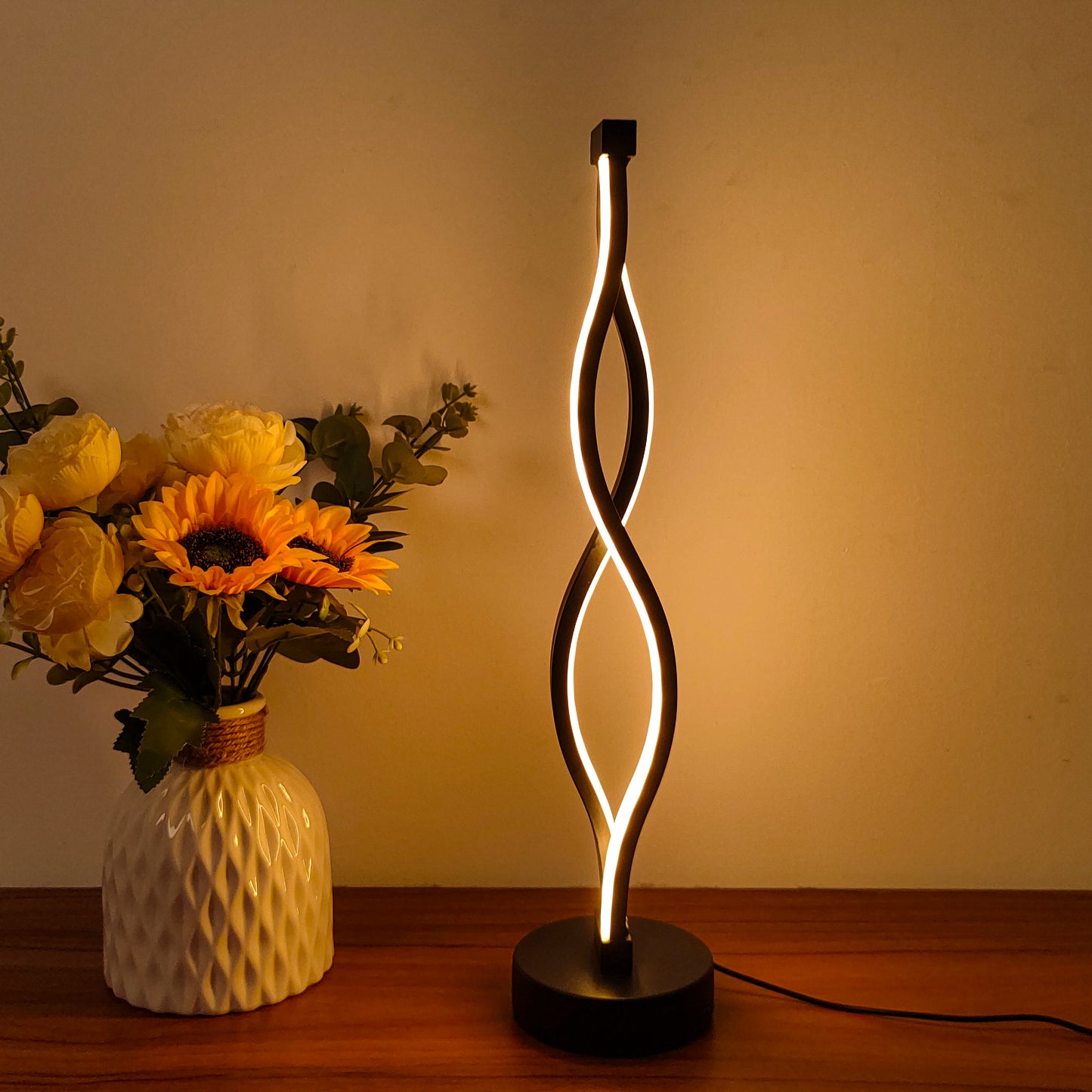 Lampada Nordica Da Comodino Nero In Alluminio Per Camera Da Letto Minimalista Creativa Atmosfera Artistica