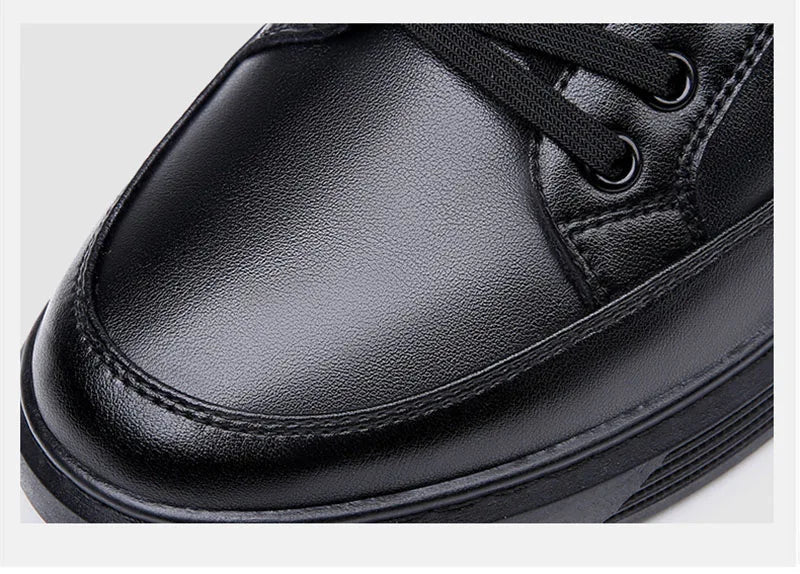 Scarpe da Uomo in Vera Pelle Primavera Autunno Modello A4906 Calzature Casual Piatte in Morbida Pelle Nero Marrone