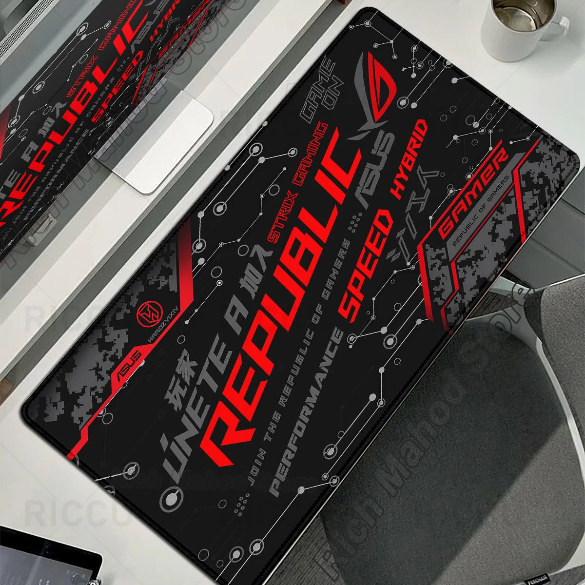 Tappetino per Mouse XXL ASUS ROG Republic Of Gamers Antiscivolo in Gomma per Scrivania da Gioco e Tastiera