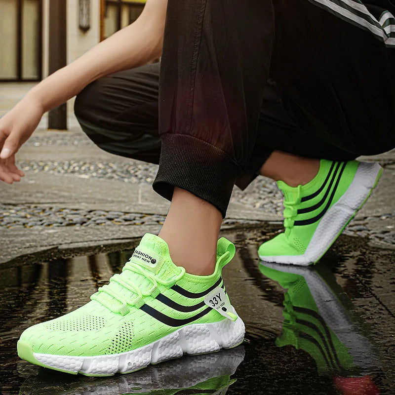 Scarpe sportive casual da uomo Sneakers leggere e traspiranti Scarpe da corsa nere in mesh per esterni Scarpe da passeggio per tennis da jogging atletiche